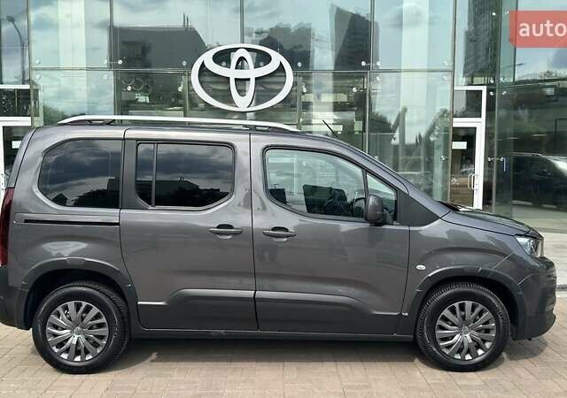 Серый Пежо Rifter, объемом двигателя 1.56 л и пробегом 112 тыс. км за 20582 $, фото 15 на Automoto.ua