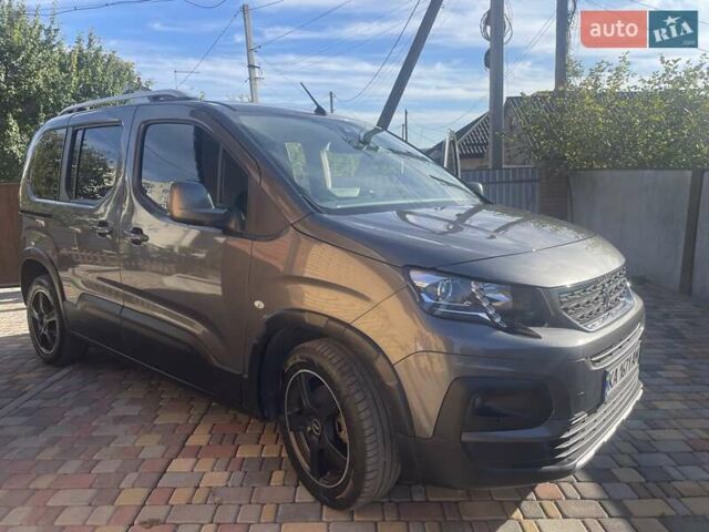 Сірий Пежо Rifter, об'ємом двигуна 1.5 л та пробігом 210 тис. км за 19000 $, фото 14 на Automoto.ua