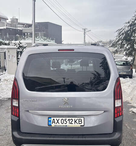 Серый Пежо Rifter, объемом двигателя 1.56 л и пробегом 263 тыс. км за 14999 $, фото 3 на Automoto.ua