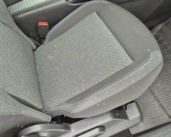 Сірий Пежо Rifter, об'ємом двигуна 1.56 л та пробігом 134 тис. км за 18200 $, фото 27 на Automoto.ua