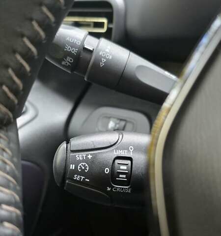 Серый Пежо Rifter, объемом двигателя 1.5 л и пробегом 49 тыс. км за 24400 $, фото 34 на Automoto.ua