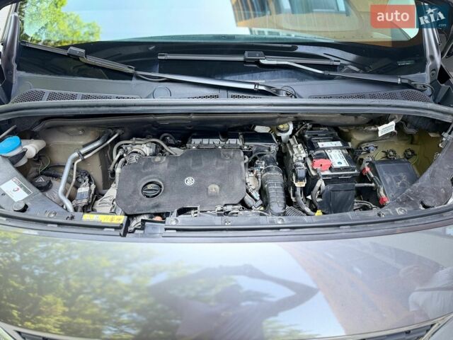 Сірий Пежо Rifter, об'ємом двигуна 1.5 л та пробігом 41 тис. км за 23700 $, фото 9 на Automoto.ua