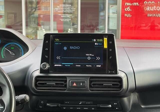 Серый Пежо Rifter, объемом двигателя 0 л и пробегом 47 тыс. км за 24640 $, фото 19 на Automoto.ua