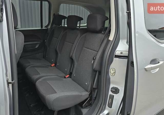 Серый Пежо Rifter, объемом двигателя 1.5 л и пробегом 49 тыс. км за 24400 $, фото 20 на Automoto.ua