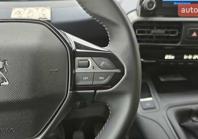 Серый Пежо Rifter, объемом двигателя 1.5 л и пробегом 49 тыс. км за 24400 $, фото 29 на Automoto.ua