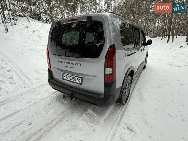 Сірий Пежо Rifter, об'ємом двигуна 1.5 л та пробігом 14 тис. км за 26900 $, фото 1 на Automoto.ua