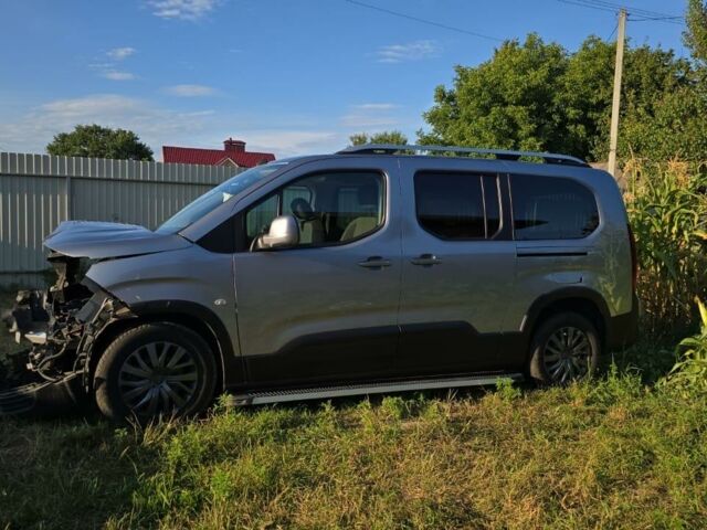 Сірий Пежо Rifter, об'ємом двигуна 1.6 л та пробігом 15 тис. км за 11000 $, фото 2 на Automoto.ua