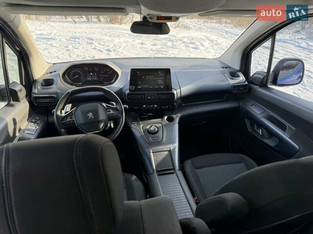 Синій Пежо Rifter, об'ємом двигуна 1.5 л та пробігом 92 тис. км за 21400 $, фото 41 на Automoto.ua