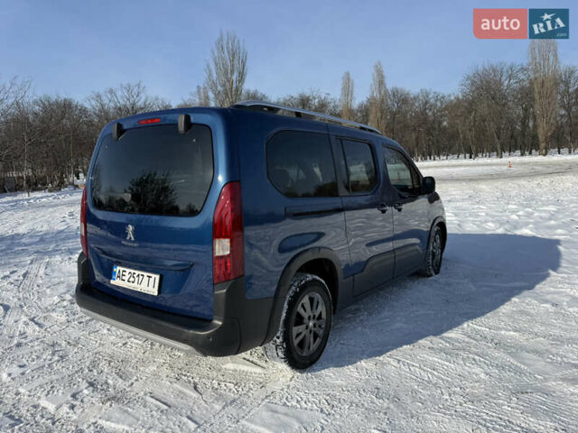 Синій Пежо Rifter, об'ємом двигуна 1.5 л та пробігом 92 тис. км за 21400 $, фото 23 на Automoto.ua