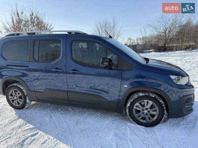 Синій Пежо Rifter, об'ємом двигуна 1.5 л та пробігом 92 тис. км за 21400 $, фото 9 на Automoto.ua