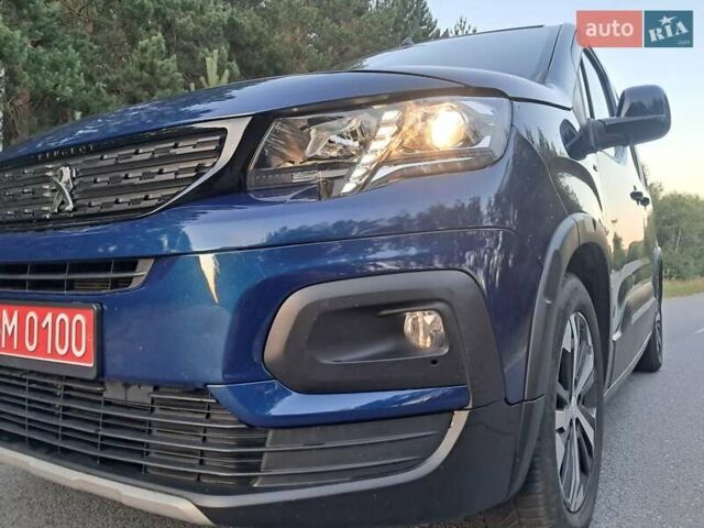 Синий Пежо Rifter, объемом двигателя 0 л и пробегом 23 тыс. км за 21000 $, фото 23 на Automoto.ua