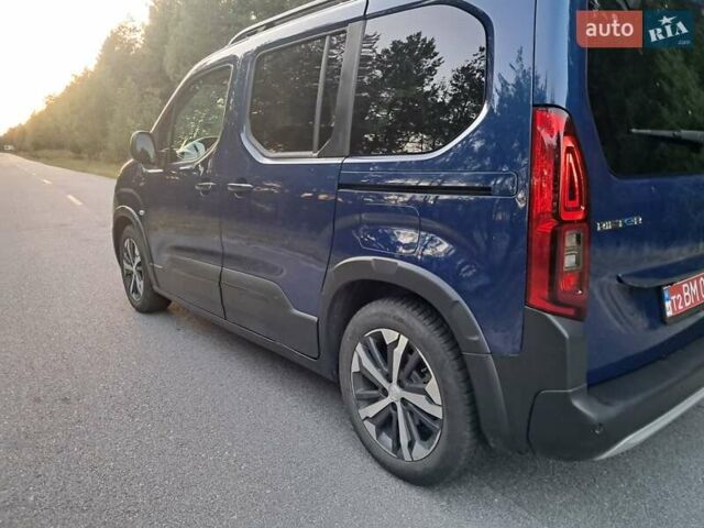 Синий Пежо Rifter, объемом двигателя 0 л и пробегом 23 тыс. км за 21000 $, фото 1 на Automoto.ua