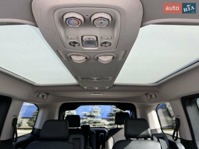 Белый Пежо Traveller, объемом двигателя 2 л и пробегом 106 тыс. км за 32500 $, фото 11 на Automoto.ua