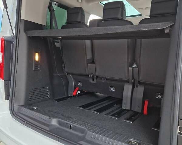 Белый Пежо Traveller, объемом двигателя 2 л и пробегом 70 тыс. км за 35000 $, фото 11 на Automoto.ua