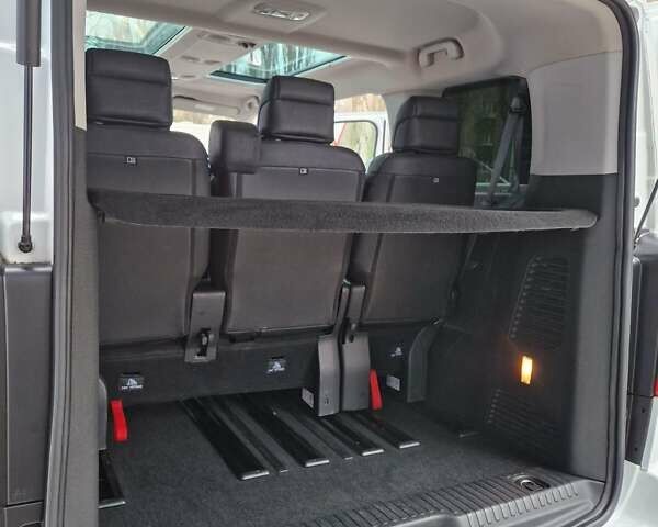 Белый Пежо Traveller, объемом двигателя 2 л и пробегом 70 тыс. км за 35000 $, фото 10 на Automoto.ua