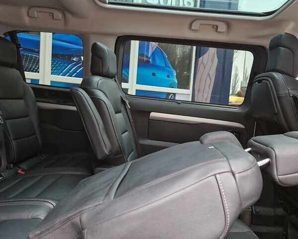 Белый Пежо Traveller, объемом двигателя 2 л и пробегом 70 тыс. км за 35000 $, фото 12 на Automoto.ua