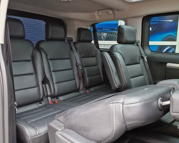 Белый Пежо Traveller, объемом двигателя 2 л и пробегом 70 тыс. км за 35000 $, фото 13 на Automoto.ua