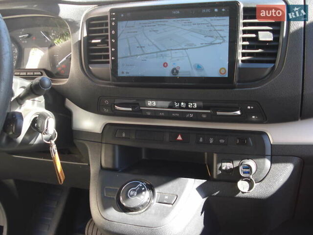 Пежо Traveller 2017 у Борисполе на Automoto.ua Коричневий Пежо Traveller, об'ємом двигуна 2 л та пробігом 144 тис. км за 25000 $, фото 9 на Automoto.ua