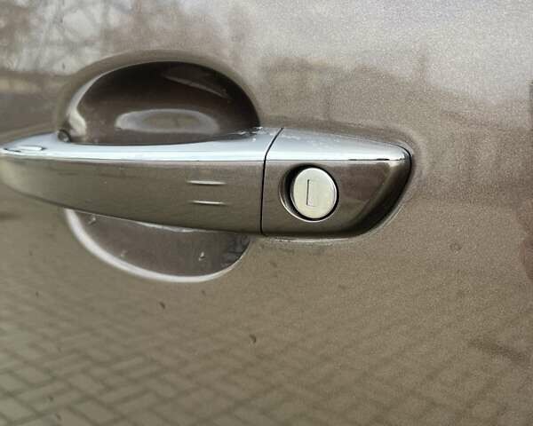 Коричневый Пежо Traveller, объемом двигателя 2 л и пробегом 120 тыс. км за 29500 $, фото 14 на Automoto.ua