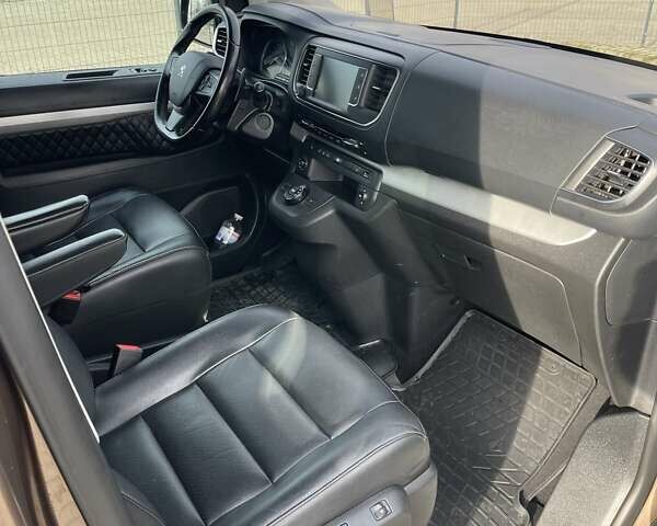 Коричневый Пежо Traveller, объемом двигателя 2 л и пробегом 120 тыс. км за 29500 $, фото 33 на Automoto.ua