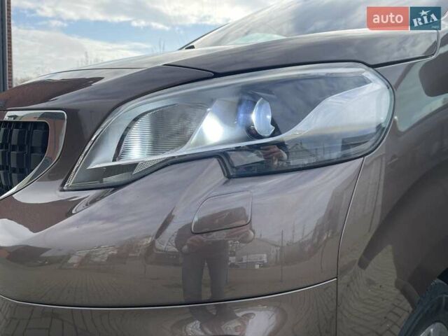 Коричневый Пежо Traveller, объемом двигателя 2 л и пробегом 120 тыс. км за 29500 $, фото 16 на Automoto.ua