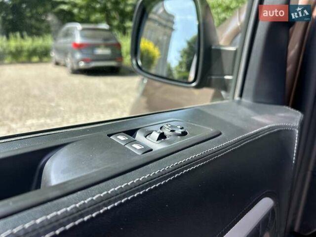 Коричневий Пежо Traveller, об'ємом двигуна 2 л та пробігом 118 тис. км за 32500 $, фото 18 на Automoto.ua