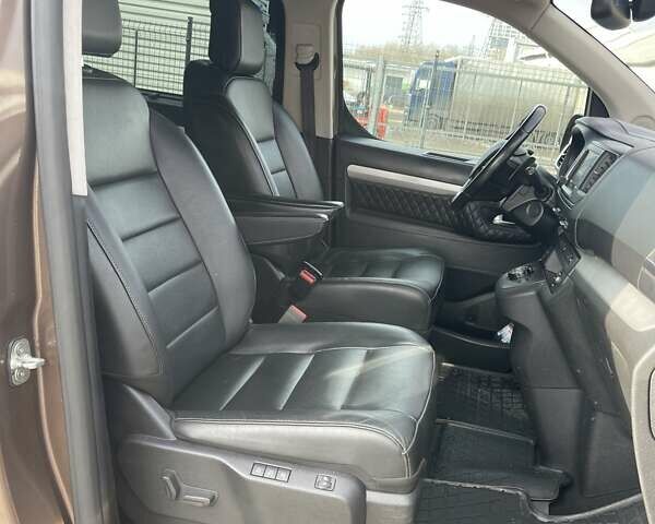 Коричневый Пежо Traveller, объемом двигателя 2 л и пробегом 120 тыс. км за 29500 $, фото 50 на Automoto.ua