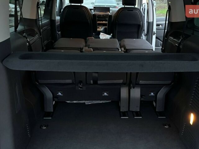 Пежо Traveller, объемом двигателя 2 л и пробегом 0 тыс. км за 48636 $, фото 15 на Automoto.ua