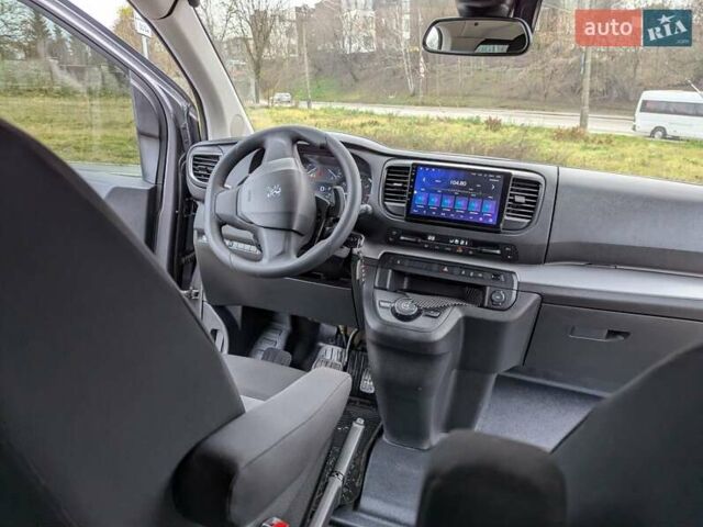 Серый Пежо Traveller, объемом двигателя 2 л и пробегом 190 тыс. км за 20999 $, фото 9 на Automoto.ua