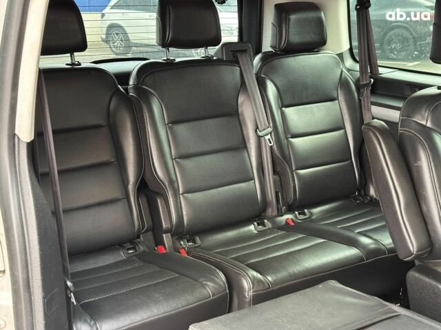 Пежо Traveller 2017 у Одесі на Automoto.ua Сірий Пежо Traveller, об'ємом двигуна 2 л та пробігом 175 тис. км за 24640 $, фото 22 на Automoto.ua