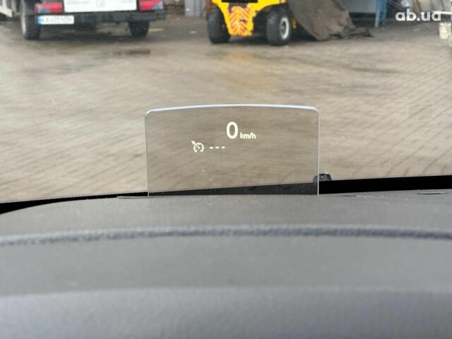 Пежо Traveller 2017 у Одесі на Automoto.ua Сірий Пежо Traveller, об'ємом двигуна 2 л та пробігом 175 тис. км за 24640 $, фото 28 на Automoto.ua