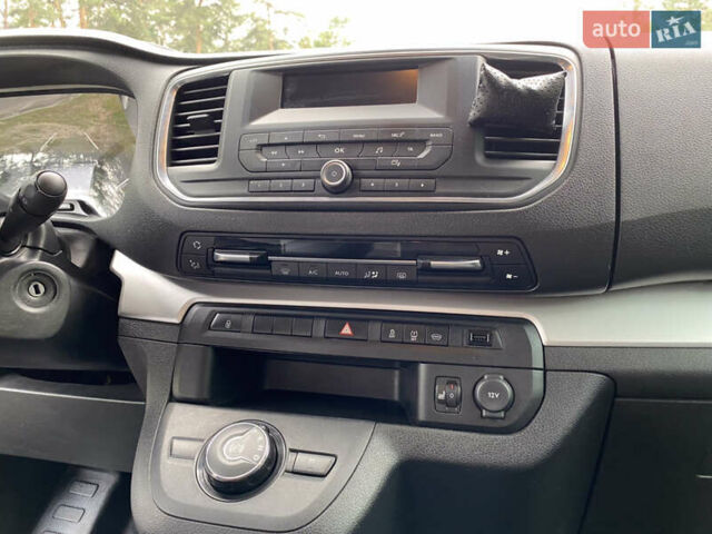 Сірий Пежо Traveller, об'ємом двигуна 2 л та пробігом 270 тис. км за 21700 $, фото 8 на Automoto.ua