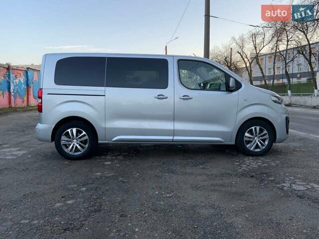 Сірий Пежо Traveller, об'ємом двигуна 2 л та пробігом 110 тис. км за 29900 $, фото 3 на Automoto.ua