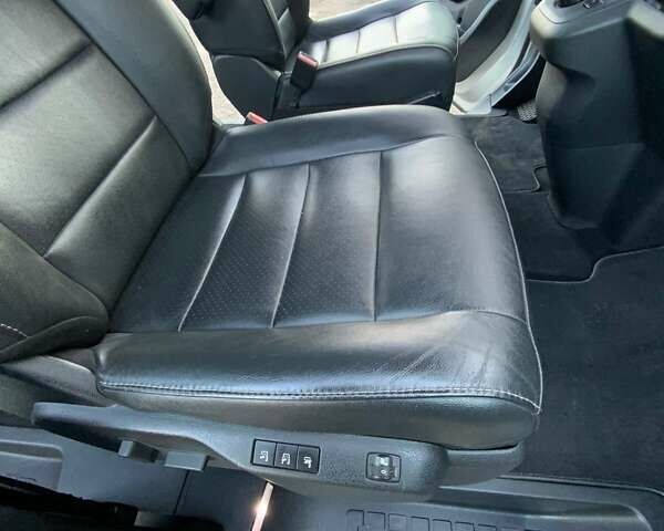 Сірий Пежо Traveller, об'ємом двигуна 2 л та пробігом 110 тис. км за 29900 $, фото 20 на Automoto.ua