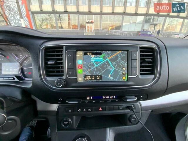 Сірий Пежо Traveller, об'ємом двигуна 2 л та пробігом 110 тис. км за 29900 $, фото 28 на Automoto.ua