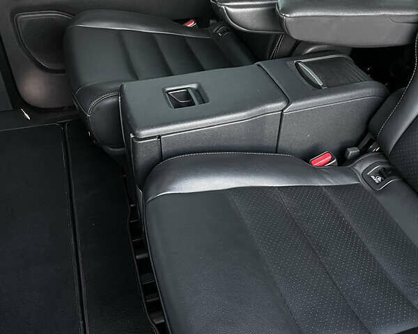 Сірий Пежо Traveller, об'ємом двигуна 2 л та пробігом 184 тис. км за 30200 $, фото 12 на Automoto.ua