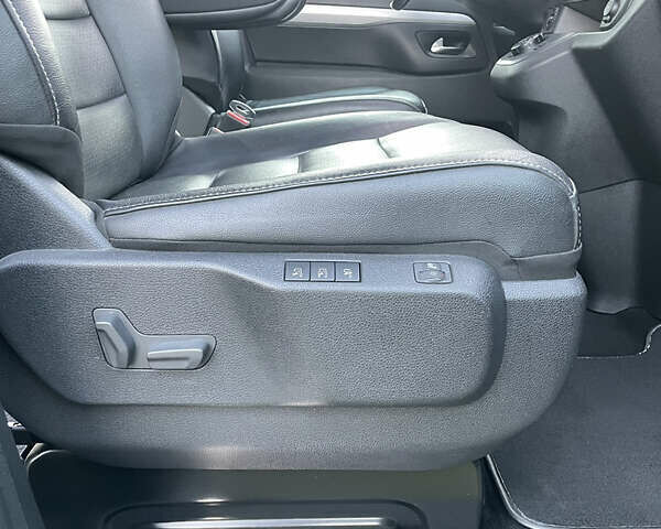 Сірий Пежо Traveller, об'ємом двигуна 2 л та пробігом 184 тис. км за 30200 $, фото 21 на Automoto.ua