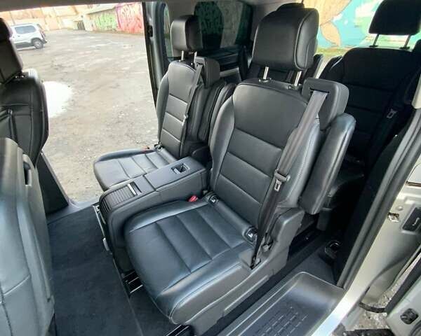 Сірий Пежо Traveller, об'ємом двигуна 2 л та пробігом 110 тис. км за 29900 $, фото 23 на Automoto.ua
