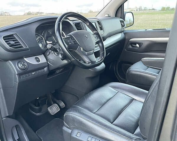 Сірий Пежо Traveller, об'ємом двигуна 2 л та пробігом 184 тис. км за 30200 $, фото 9 на Automoto.ua