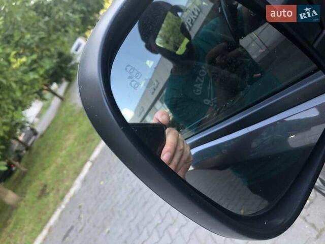 Серый Пежо Traveller, объемом двигателя 2 л и пробегом 170 тыс. км за 26900 $, фото 41 на Automoto.ua