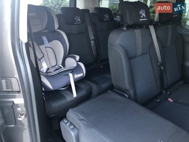Серый Пежо Traveller, объемом двигателя 2 л и пробегом 170 тыс. км за 26900 $, фото 23 на Automoto.ua