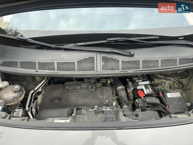 Сірий Пежо Traveller, об'ємом двигуна 2 л та пробігом 200 тис. км за 33000 $, фото 16 на Automoto.ua