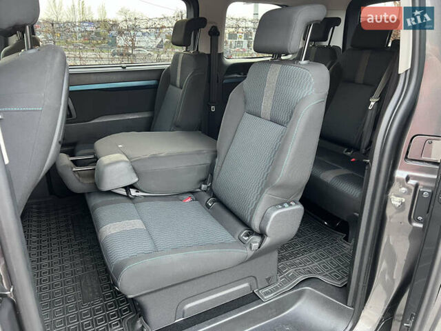 Серый Пежо Traveller, объемом двигателя 2 л и пробегом 75 тыс. км за 34500 $, фото 14 на Automoto.ua