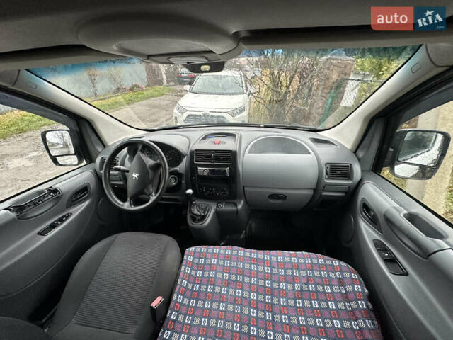 Белый Пежо Boxer, объемом двигателя 1.6 л и пробегом 300 тыс. км за 5400 $, фото 13 на Automoto.ua