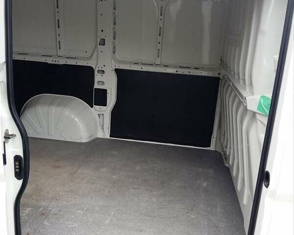 Белый Пежо Boxer, объемом двигателя 2.2 л и пробегом 176 тыс. км за 13600 $, фото 9 на Automoto.ua