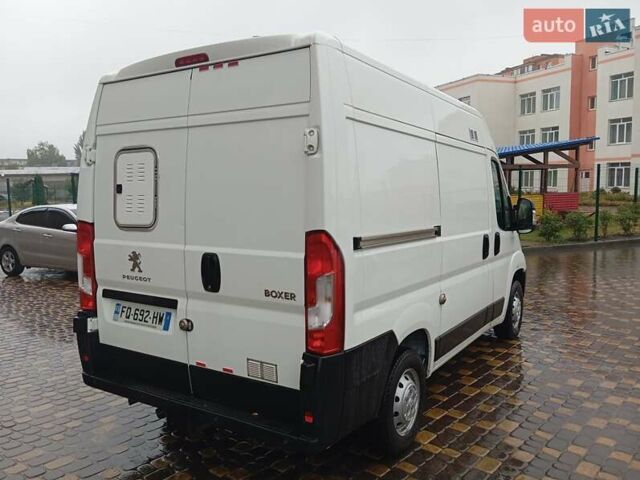 Белый Пежо Boxer, объемом двигателя 2.2 л и пробегом 176 тыс. км за 13600 $, фото 3 на Automoto.ua