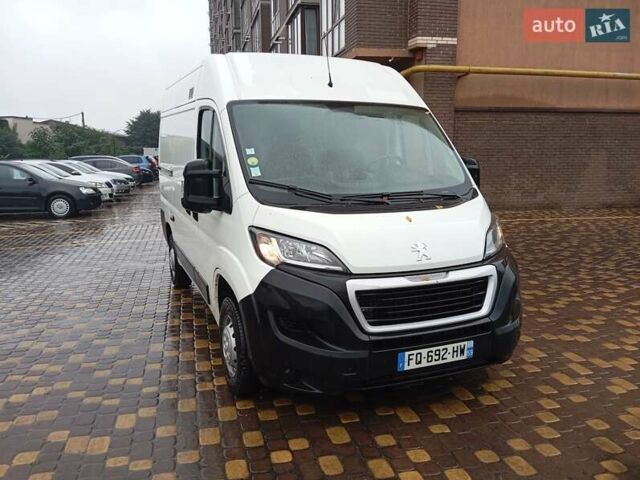 Белый Пежо Boxer, объемом двигателя 2.2 л и пробегом 176 тыс. км за 13600 $, фото 1 на Automoto.ua