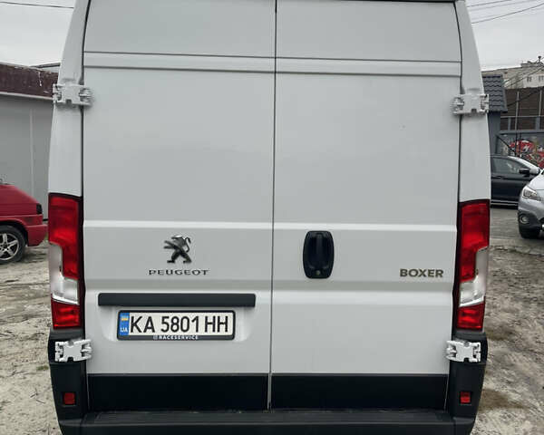 Белый Пежо Boxer, объемом двигателя 2.2 л и пробегом 9 тыс. км за 34000 $, фото 4 на Automoto.ua