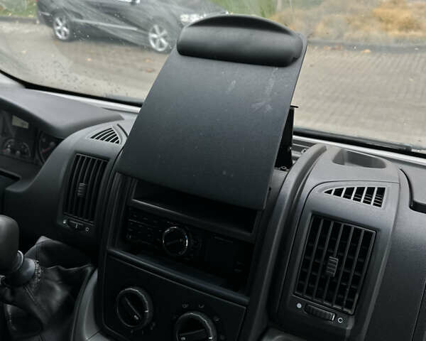 Белый Пежо Boxer, объемом двигателя 2.2 л и пробегом 260 тыс. км за 3500 $, фото 11 на Automoto.ua