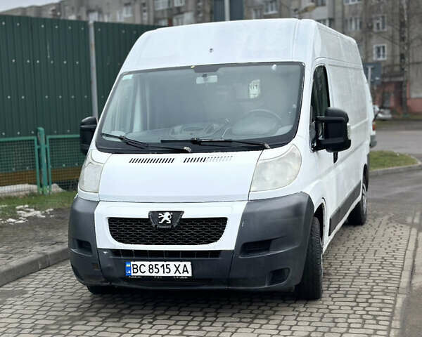 Белый Пежо Boxer, объемом двигателя 2.2 л и пробегом 400 тыс. км за 7500 $, фото 1 на Automoto.ua